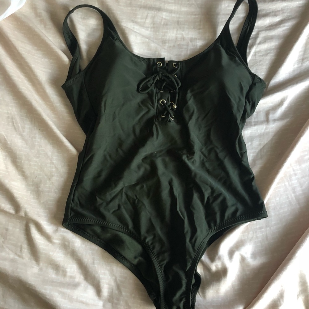 One piece swimsuit